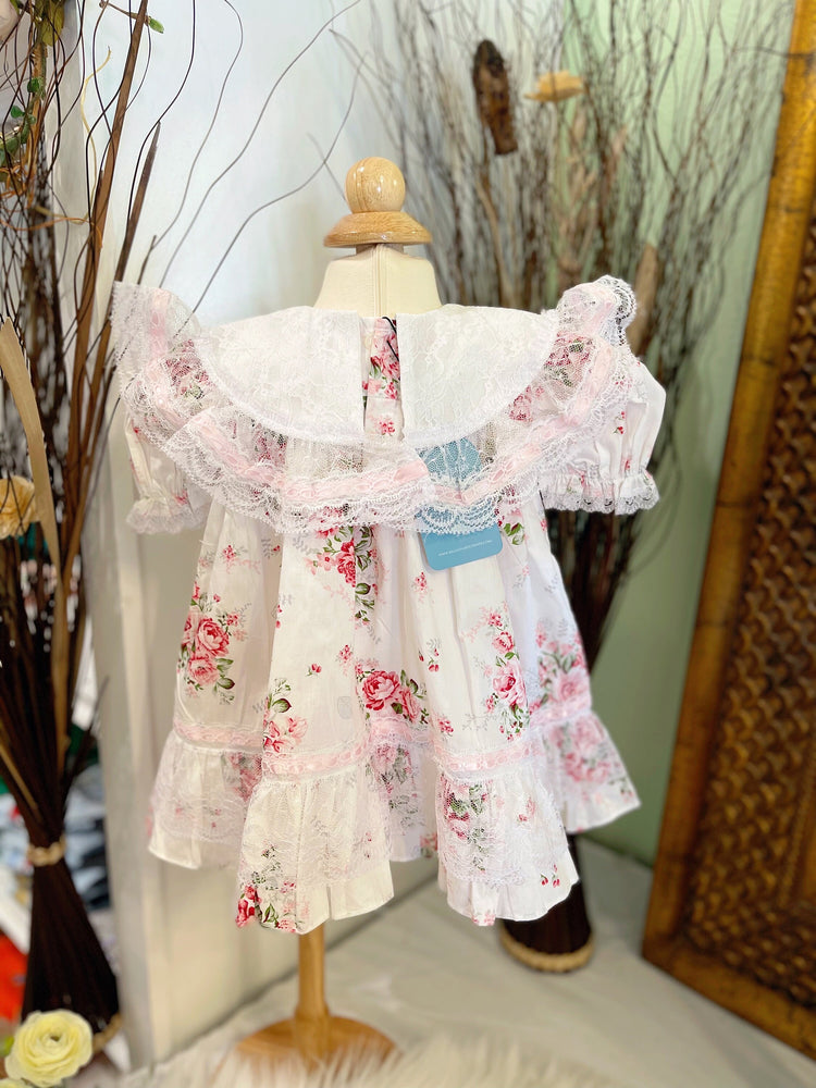 princess dress, baby girls dress, flower dress, lace dress.