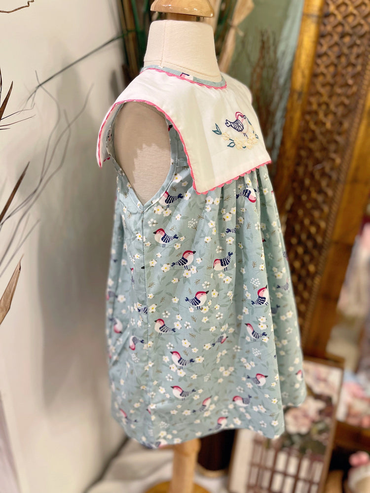 Baby Girl’s Hand-embroidery Bird Dress with bloomer run big/ Summer dress/ Spring dress/ Cotton dress/ Easter birds dress/